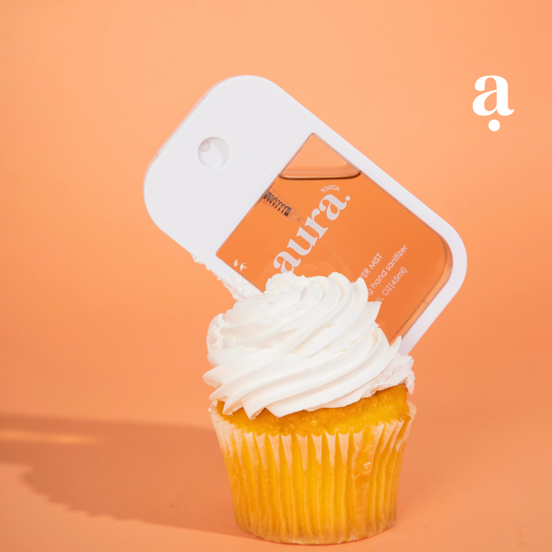 ¡EDICIÓN LIMITADA! PERFUME DE MANOS AURA CAKE + FUNDA COLOR CACAO GRATIS